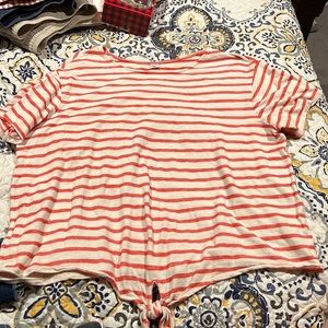 Set of 2 Old Navy tie front shirts